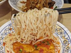 -李与白包子铺(桐梓林店)