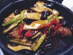 -柒园·三十年创意杭帮菜(龙湖滨江天街店)