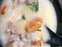 鲜虾干贝粥-潮十三潮汕砂锅粥(高新四路大都荟店)