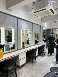 -苏豪路易士·嘉玛发廊