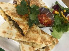 -HELLO 27 意面·沙拉·帕尼尼