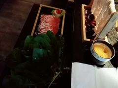 -湊湊火锅·茶憩(新中关购物中心店)