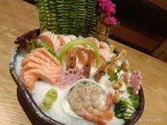 三文鱼刺身-旬味日本料理(龙华保利天街店)