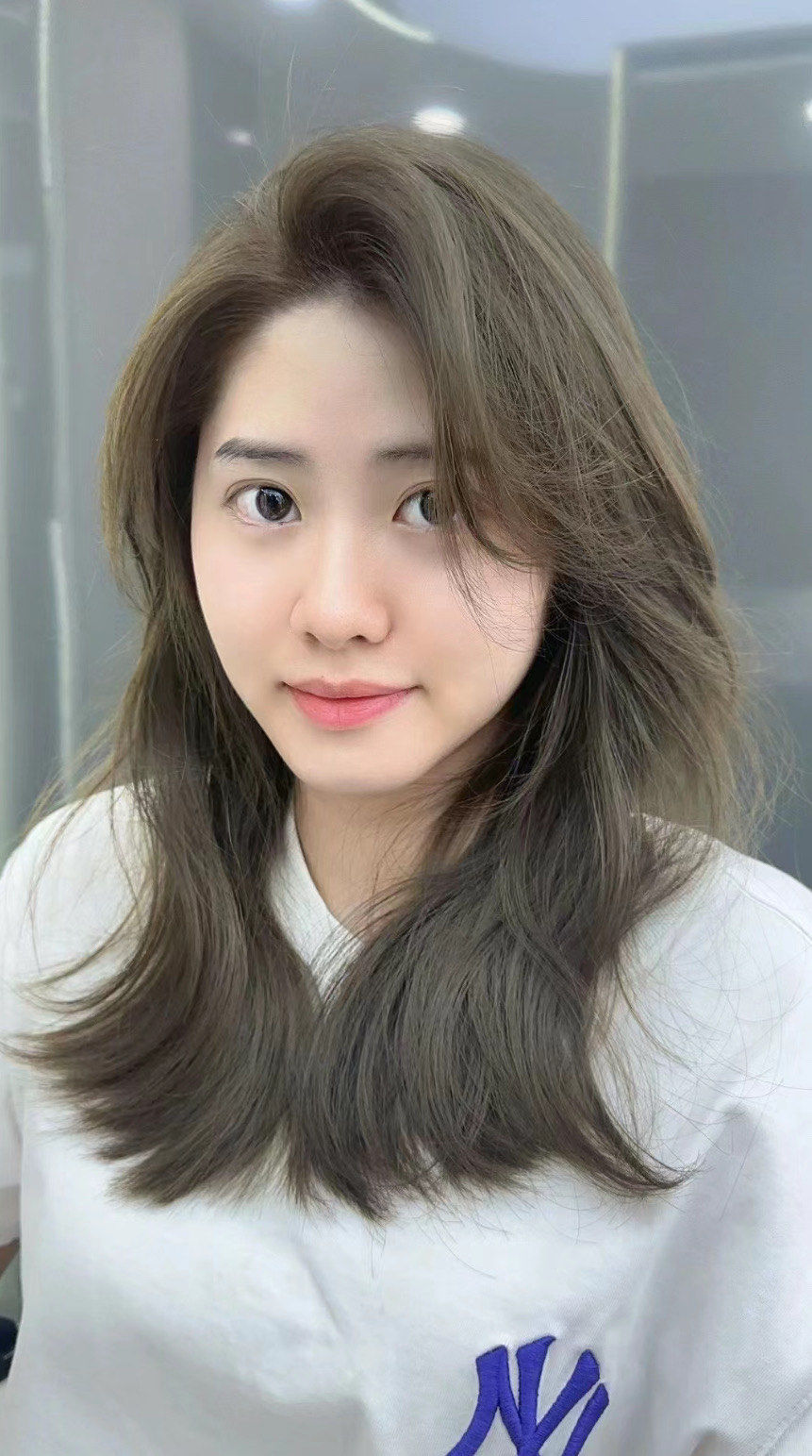 茶青色发色