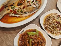 -六泰居·尔滨地标·东北菜(泰山路店)