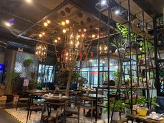 大堂-粤色·老广州茶餐厅(河南商会大厦店)