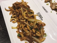 鱿鱼-HIHE Bistro·Oyster Bar(华熙live店)