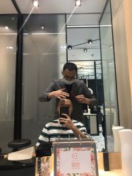 -HAIR CORNER