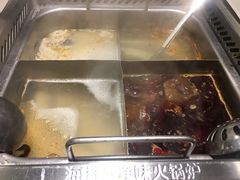 牛油麻辣锅底-海底捞火锅(石厦时代广场店)