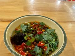 -拈签一笑黄牛肉辣卤串串