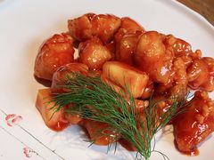 香波咕咾肉-吴越荣记苏州菜·松鼠桂鱼100%活鱼现做(斜塘老街店)