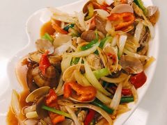 -覃记海鲜美食餐厅