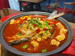 -三顾烤庐·烤鱼·烧烤·龙虾(奉贤店)