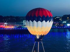 -北戴河碧螺塔海上酒吧公园