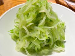 小磨麻油拌青莴丝-苏小柳手工点心(人民广场分院)