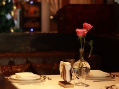 -Mogul Eatery·大亨餐酒馆