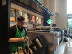 -星巴克(恒隆广场店)