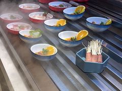 -新艺自助美食城(中山路店)