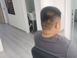 -LILI·HAIR SALON理理造型