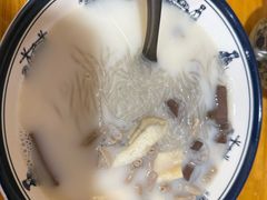 -鸭小妹鸭血粉丝(老门东店)