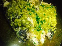 -阿瓦山寨·湘菜现炒·剁椒鱼头王(咸阳总店)