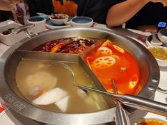 -左庭右院鲜牛肉火锅(环球港店)