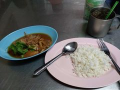 -Kha Mu Charoensang(Silom)