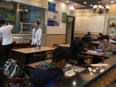 大堂-陇兴楼兰州拉面(西安咸阳国际机场店)