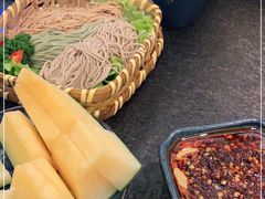 -湊湊火锅·茶憩(打浦桥日月光店)