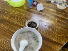 -洲心明记烧肉大粥(总店)