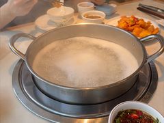 -粤顺渔坊·中山脆肉鲩火锅(清湖店)