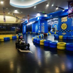 -卡尔飞车(武汉青山印象城店)