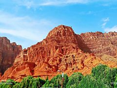 -天山神秘大峡谷