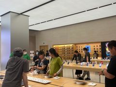 -Apple零售店(玄武湖店)