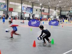 -东方启明星篮球培训(击掌校区)
