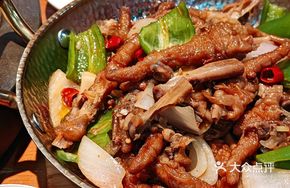 Li Jie's Stir-Fried Chicken Feet