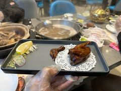 -郑猛记石岐鸽主题餐厅(长江店)
