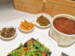 -易裕和·长沙米粉(友谊路店)