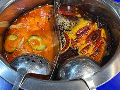-马路边边串串香(苗栗路店)