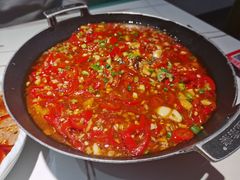 -阿瓦山寨·湘菜现炒·剁椒鱼头王(咸阳总店)