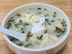 黄鱼小馄饨-顶巧鸡汤馄饨(虹口总店)