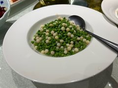 鸡头米炒豌豆-金枝玉叶上海人家食府(三里河店)