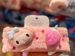 -名创优品(海珠乐峰广场店)