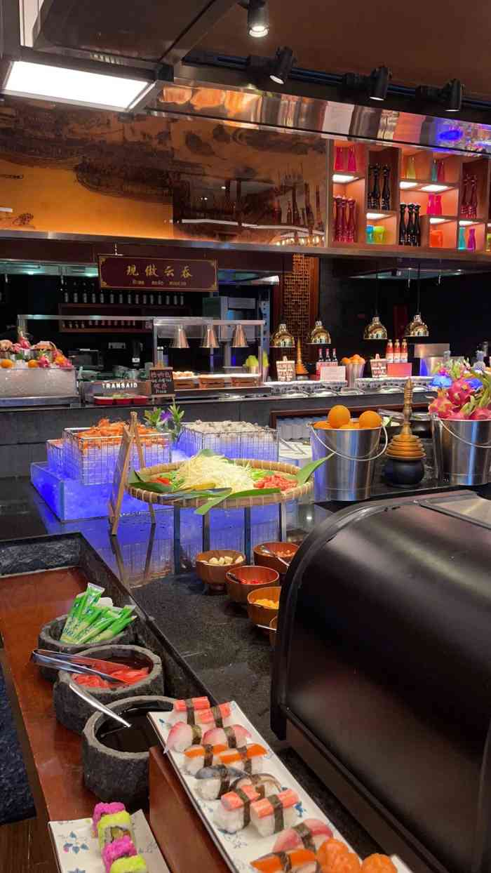 华彩华邑酒店海口餐厅图片
