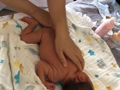 -萧乐母婴·住家月嫂·育婴师