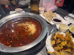 -老船舫·现做活鲜鱼馆(东郊记忆店)