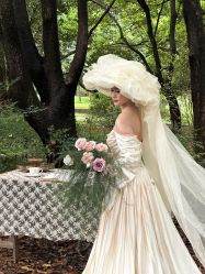 -乐派诗婚纱摄影