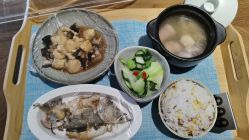 点击看大图 -和伊母婴护理中心·全套房(金山店)