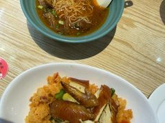 -滋味满屋美食坊(上海街店)