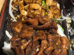 黑椒铁板牛柳虾仁-小巷餐厅(五大街店)